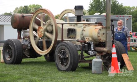 Antique Farming Machines Back to Work for the Weekend
